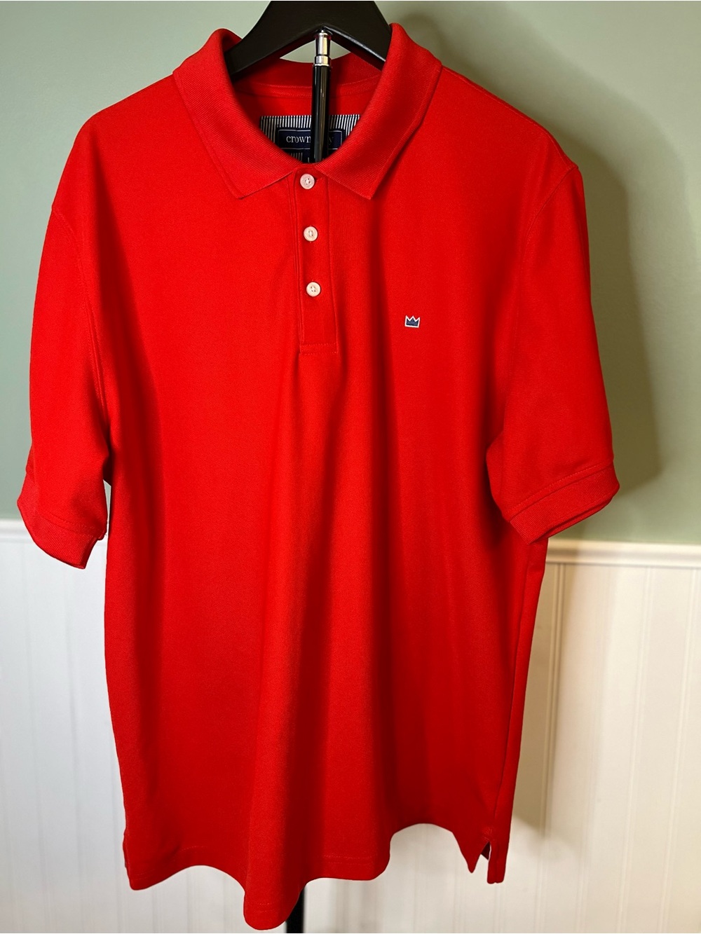 crown & ivy Red Short Sleeve Polo Shirt. Size L